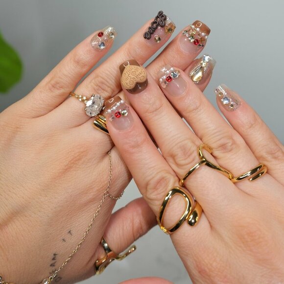 tipsy | Handmade Press-On Nails | Square Short | Beary Boujee | 3D Brown White - Picture 8 of 14